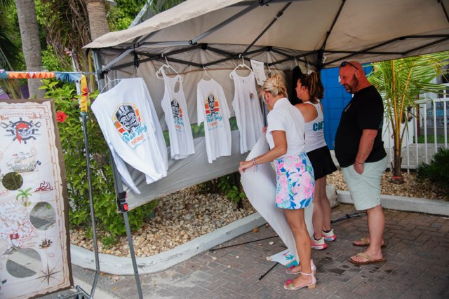 T-shirt vendor booth on Bridge Street